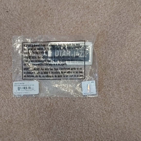 Key Holder - Utah Jazz - Picture 2 of 3